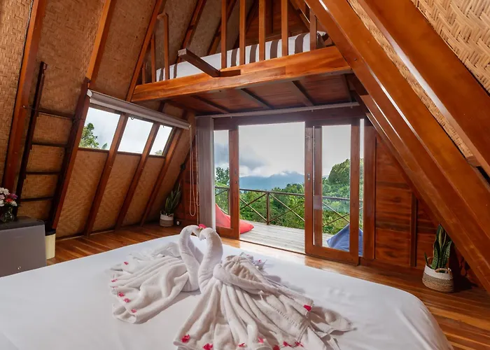 Villa Kayu Amertha *